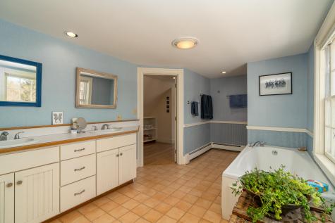 866 Granite Street Yarmouth ME 04096