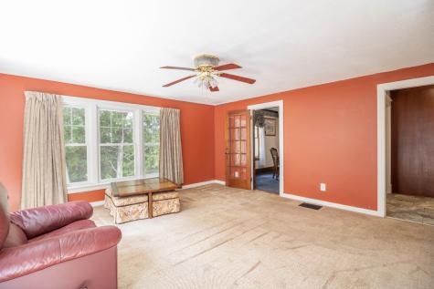 11 Maple Street Verona Island ME 04416