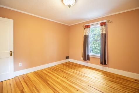 11 Maple Street Verona Island ME 04416