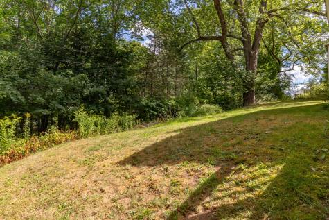 11 Maple Street Verona Island ME 04416