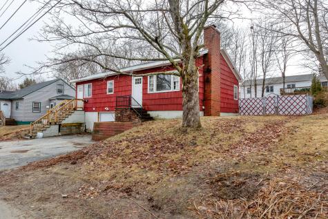153 Highland Avenue Lewiston ME 04240