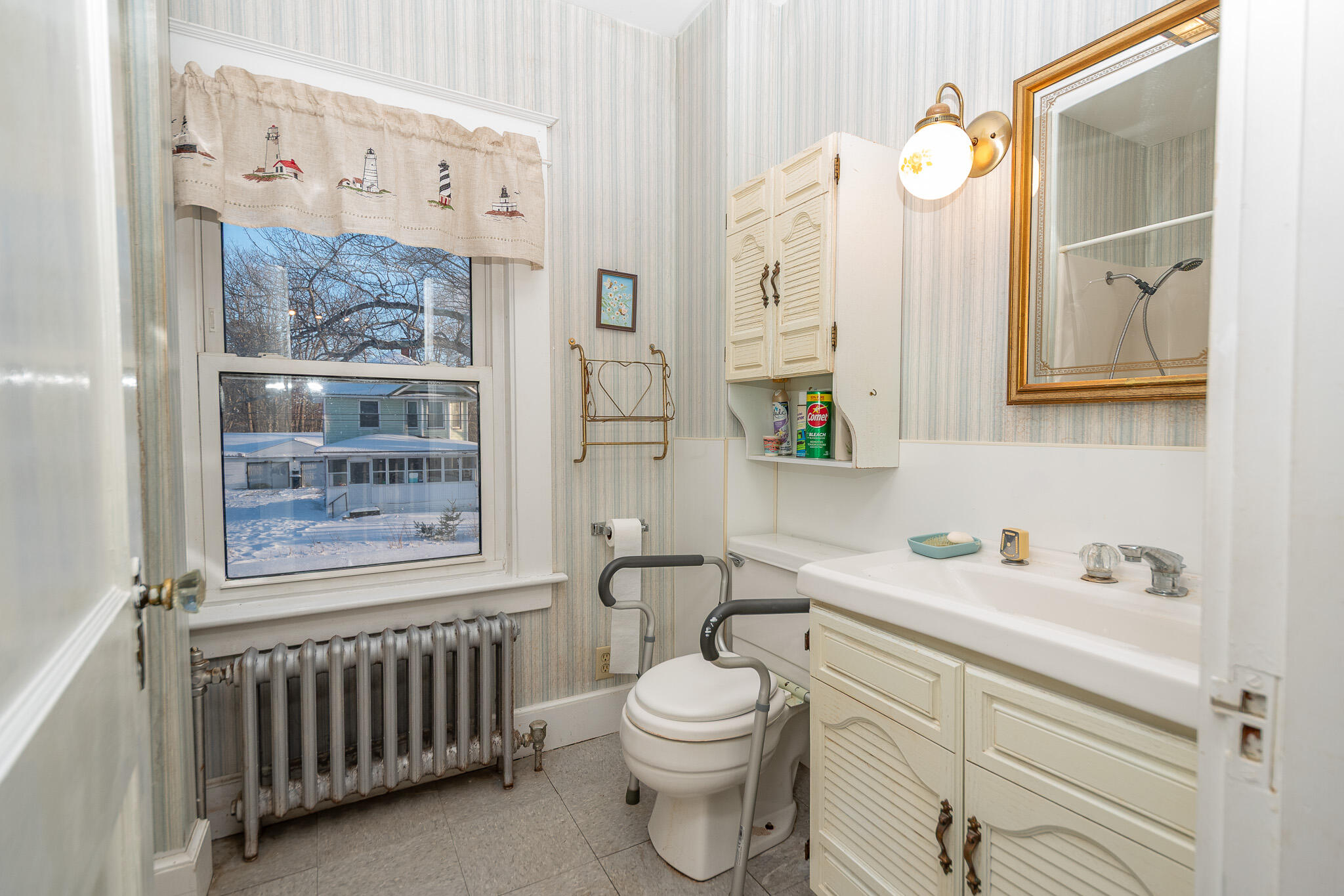 11 Alton Street Milo ME 04463