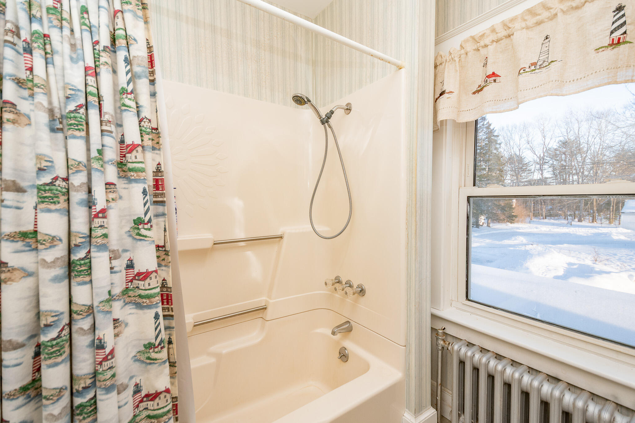 11 Alton Street Milo ME 04463