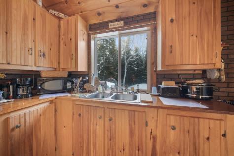 5 Pine Lane Dallas Plt ME 04970