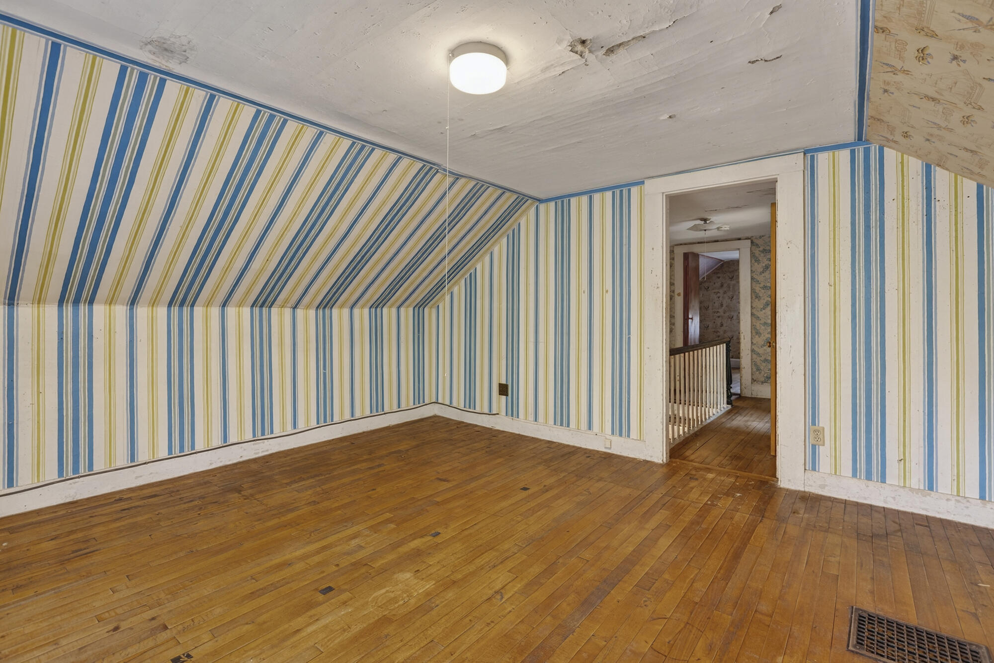 1535 Broadway South Portland ME 04106