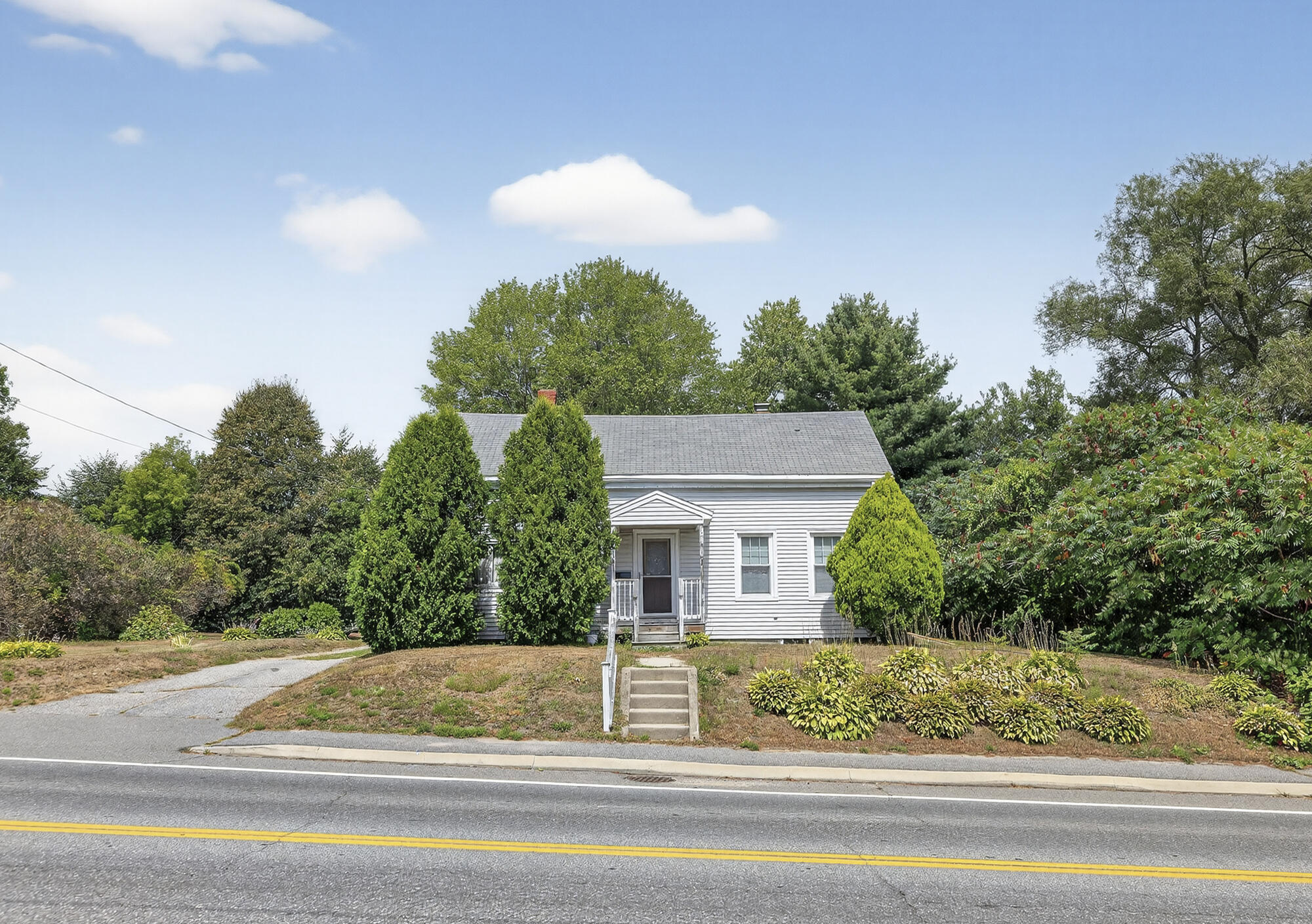 1535 Broadway South Portland ME 04106