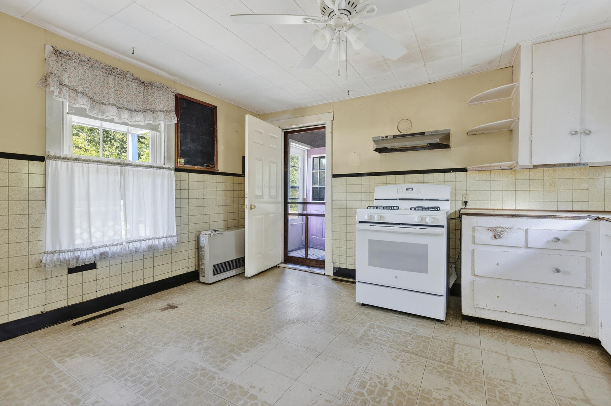 1535 Broadway South Portland ME 04106