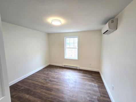 17 Signal Street Sanford ME 04083