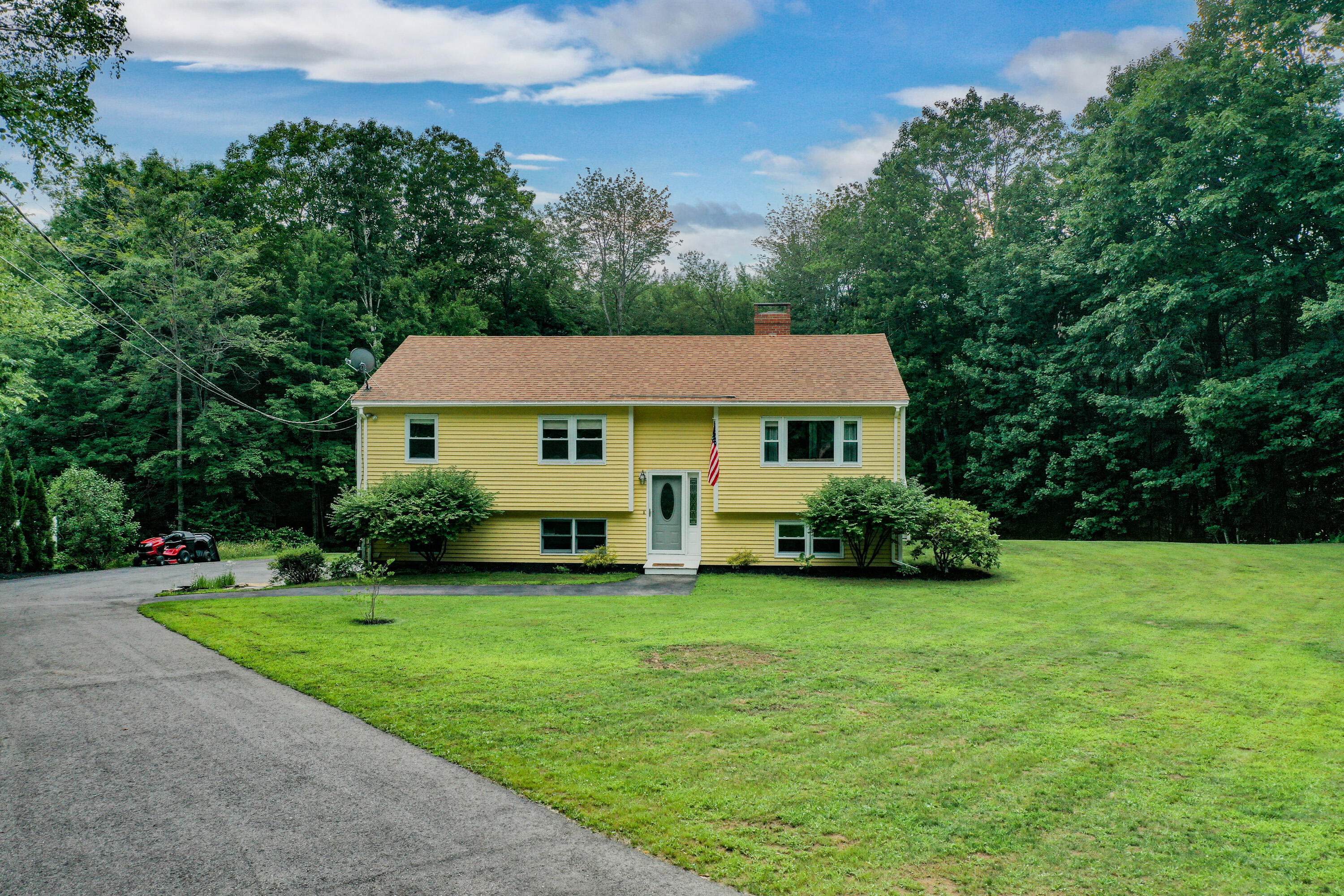 12 Oak Ridge Drive Standish ME 04084