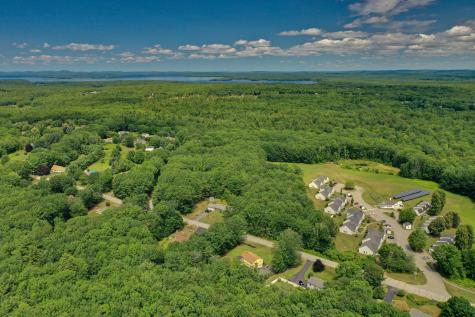 12 Oak Ridge Drive Standish ME 04084