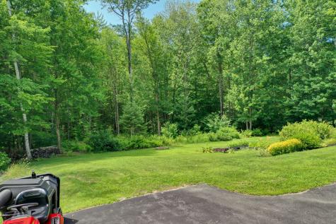 12 Oak Ridge Drive Standish ME 04084