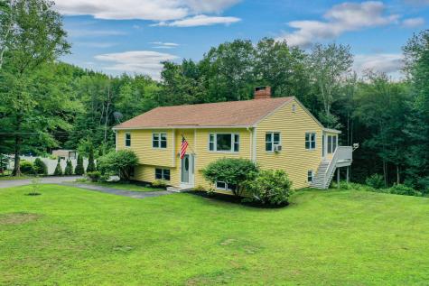 12 Oak Ridge Drive Standish ME 04084