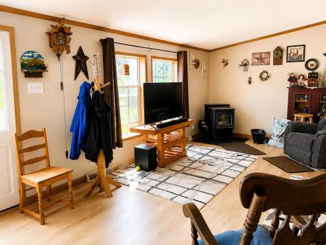 38 Kelly Circle Sidney ME 04330