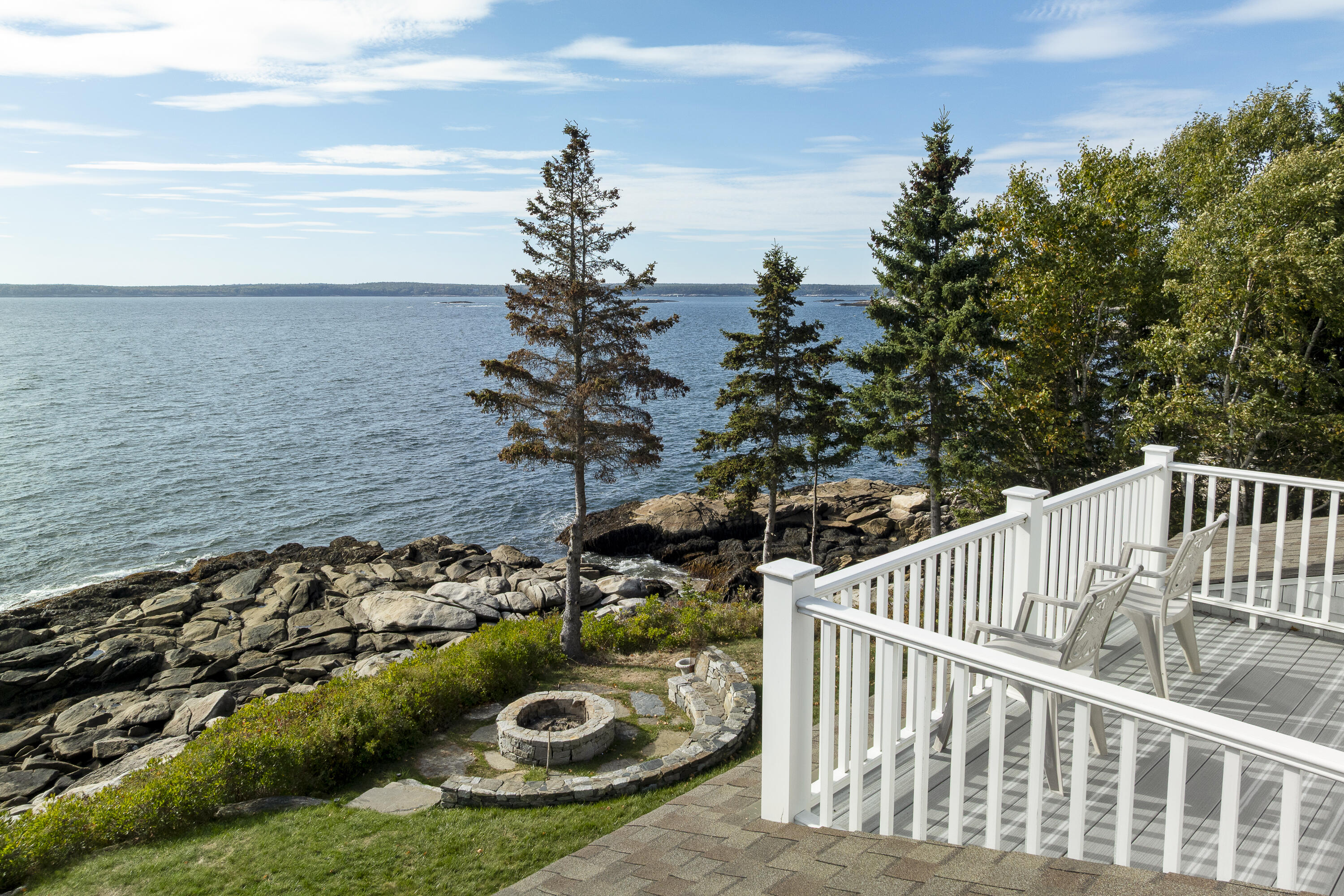26 Miradon Lane Southport ME 04576