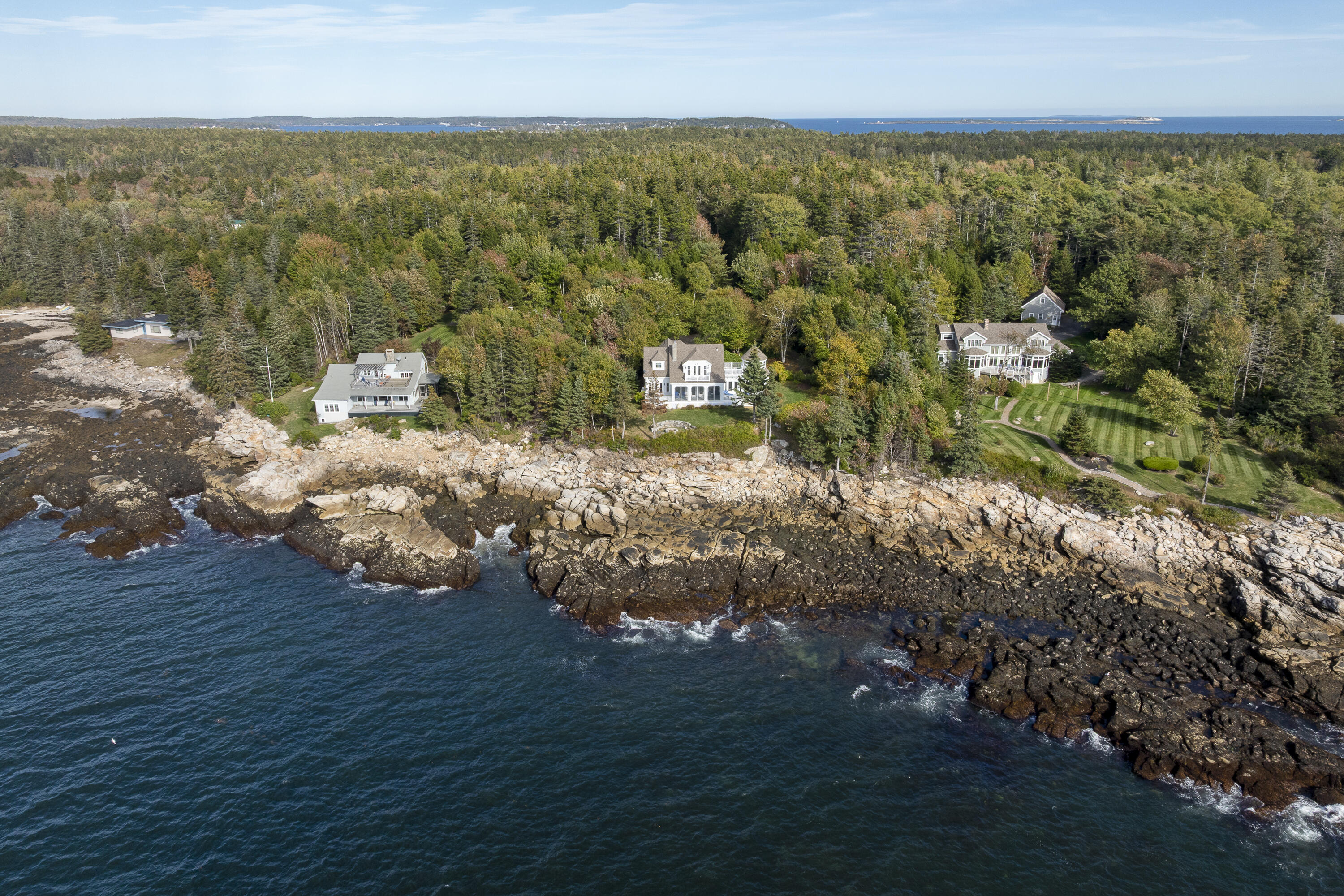 26 Miradon Lane Southport ME 04576
