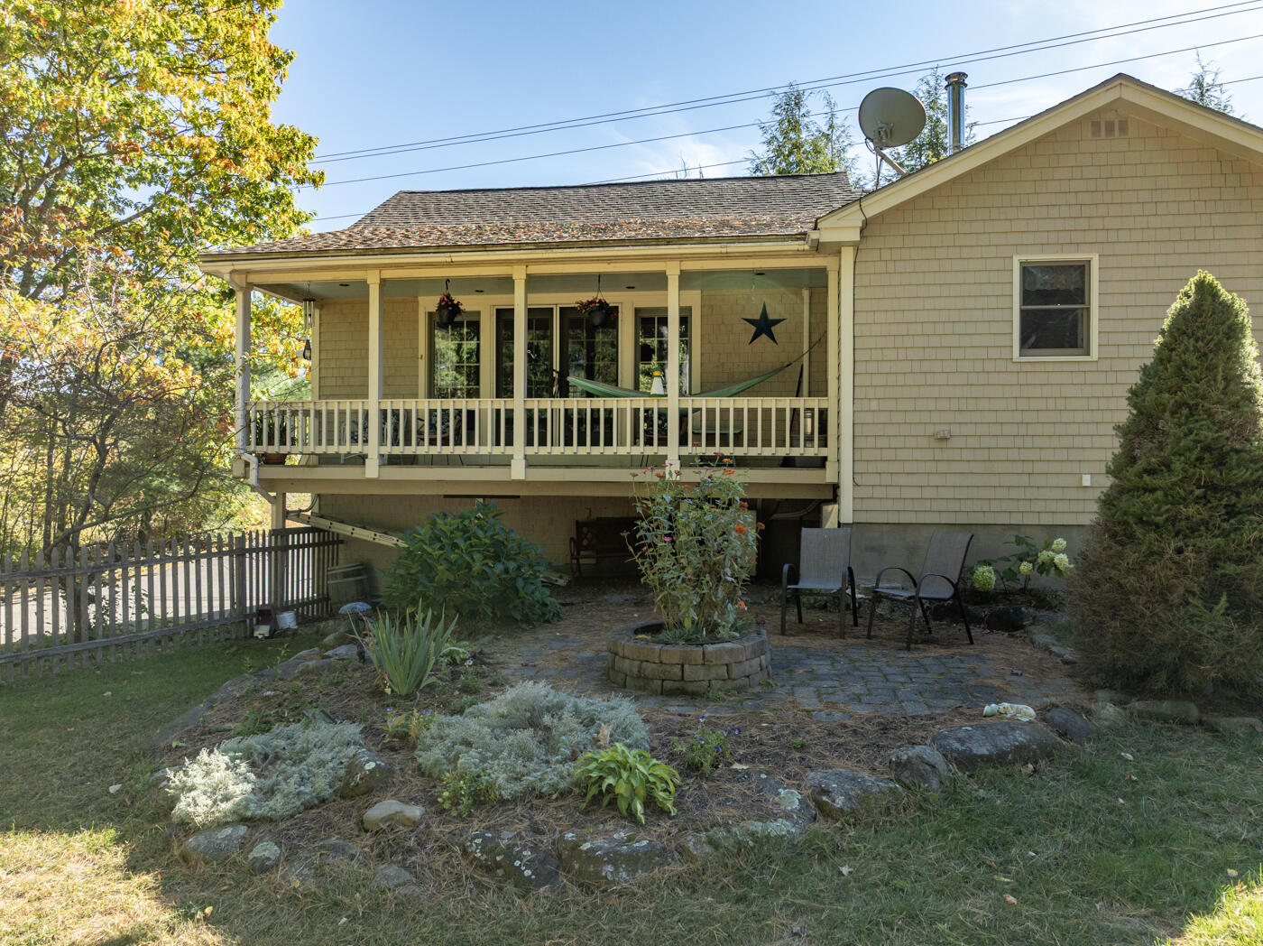 319 West Street Rockport ME 04856