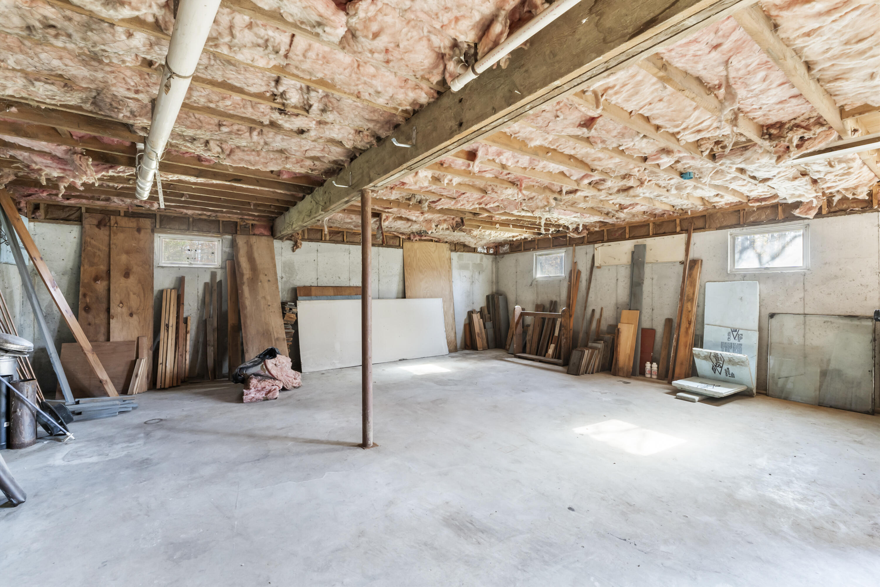 9 Shelter Drive Richmond ME 04357