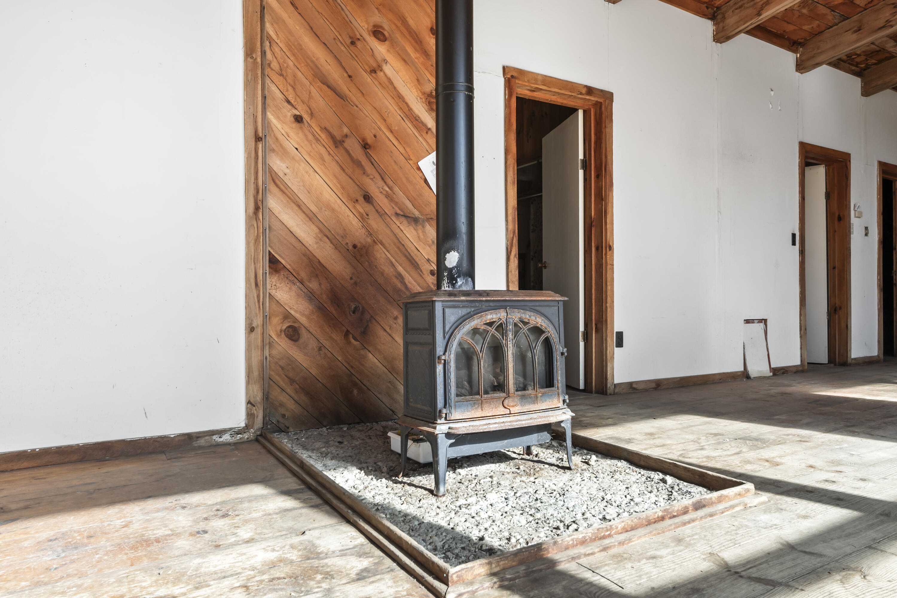 9 Shelter Drive Richmond ME 04357