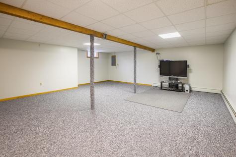 911 Fuller Road Carmel ME 04419