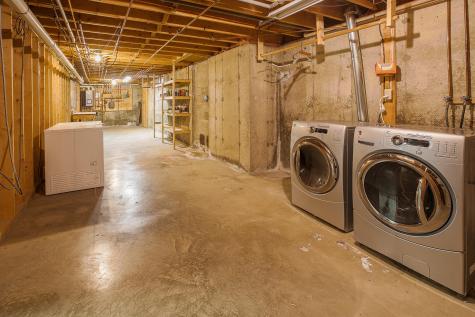 911 Fuller Road Carmel ME 04419