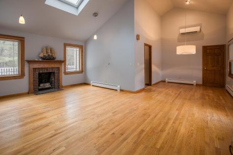 911 Fuller Road Carmel ME 04419