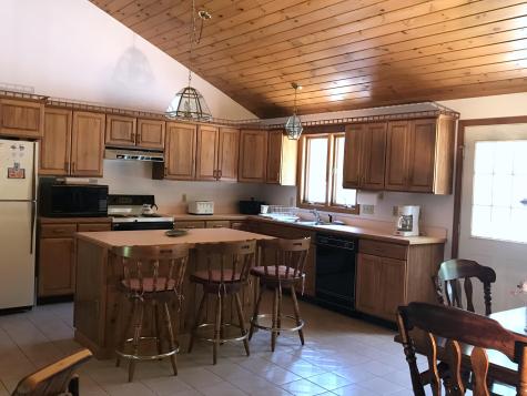 28 Hemlock Avenue York ME 03909
