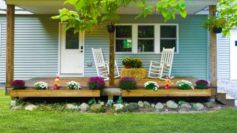 32 W Crestwood Poland ME 04274