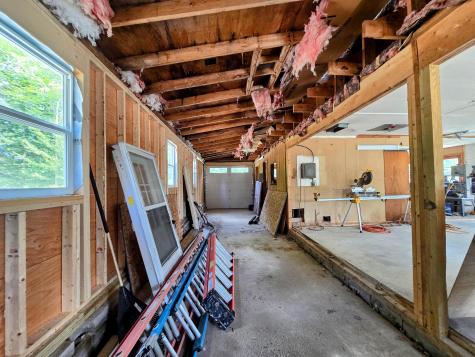 1785 Federal Road Livermore ME 04253