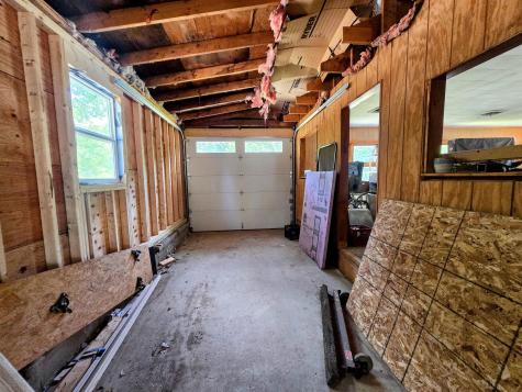 1785 Federal Road Livermore ME 04253