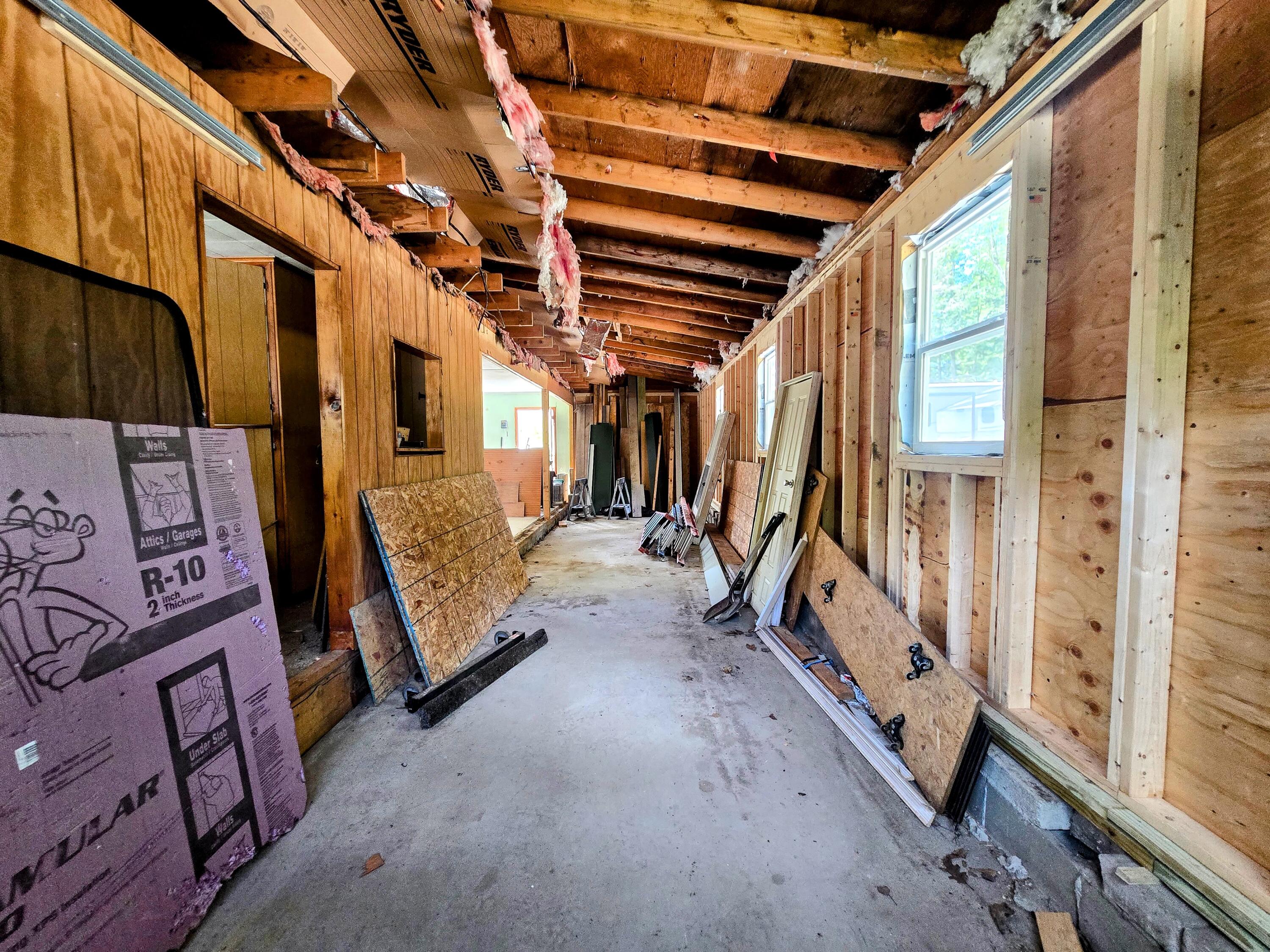 1785 Federal Road Livermore ME 04253