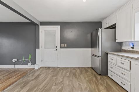 6 Hillside Avenue Biddeford ME 04005