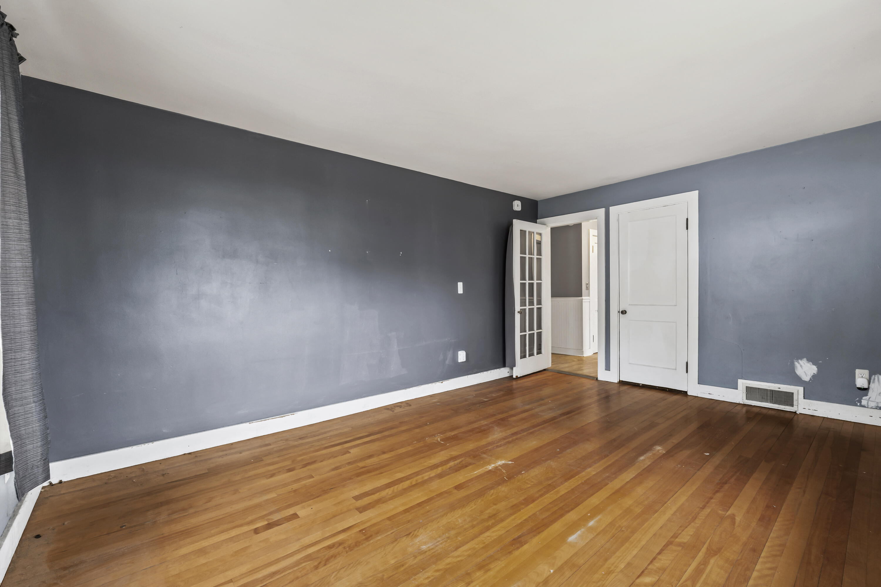 6 Hillside Avenue Biddeford ME 04005