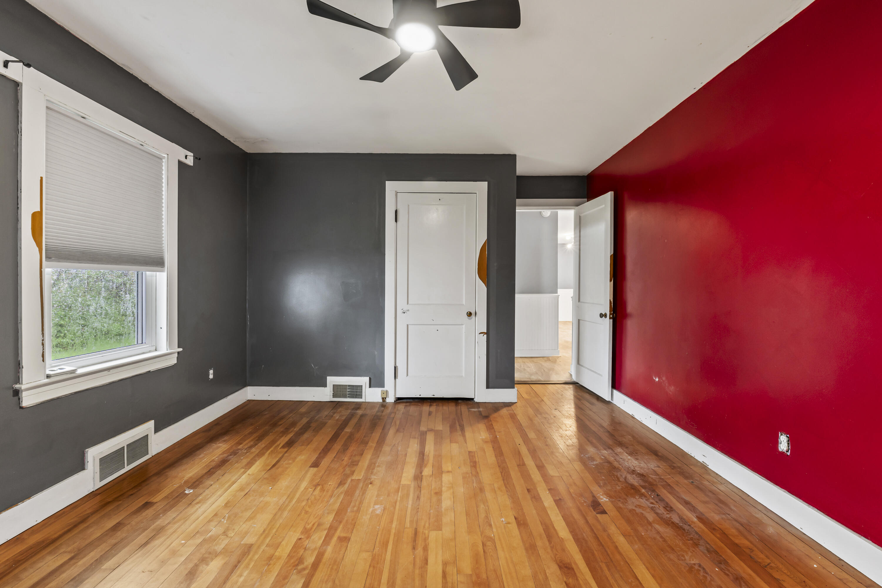 6 Hillside Avenue Biddeford ME 04005