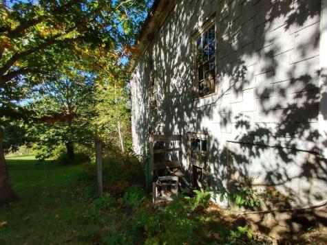 71 Pittsfield Avenue Hartland ME 04943