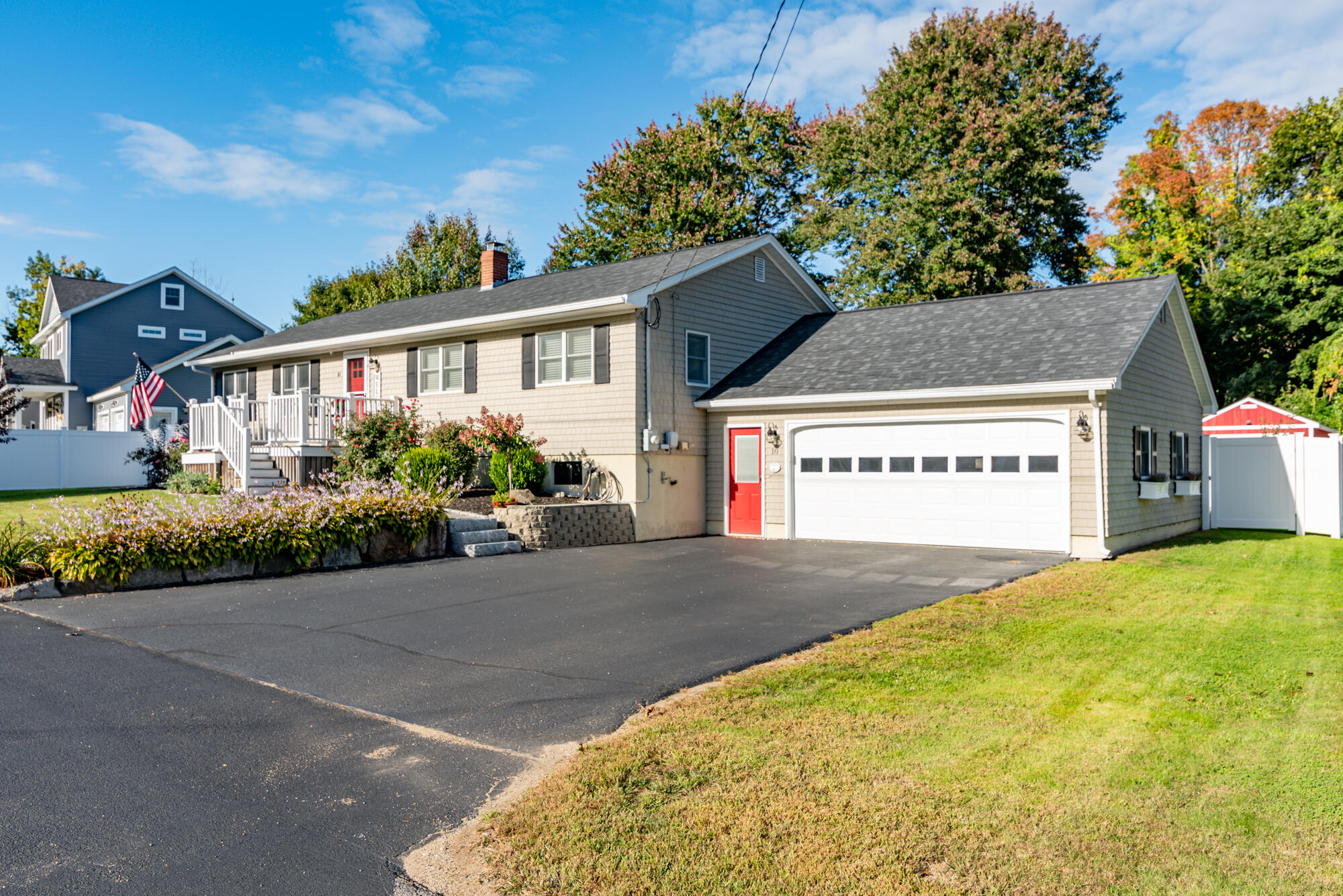 10 School Street Kittery ME 03904