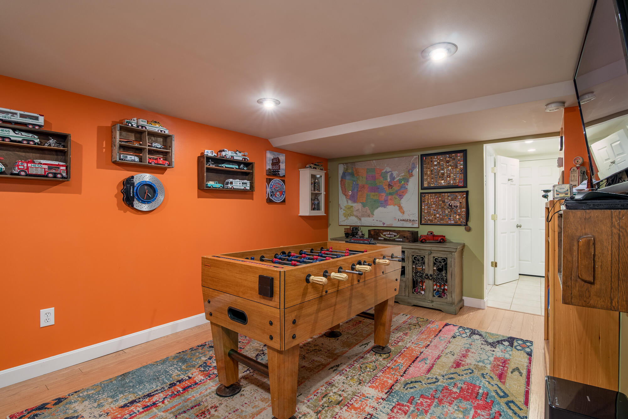 10 School Street Kittery ME 03904