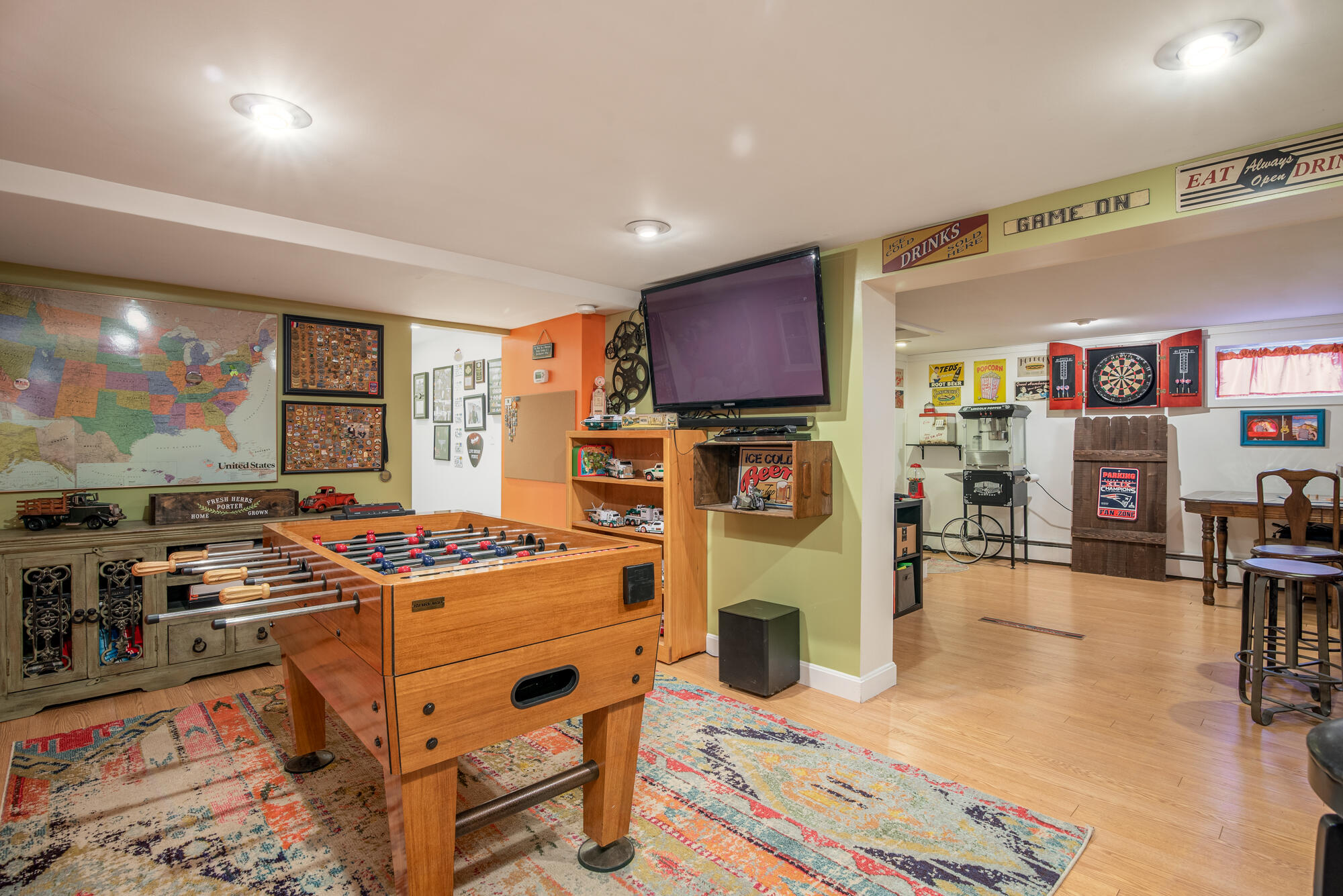 10 School Street Kittery ME 03904