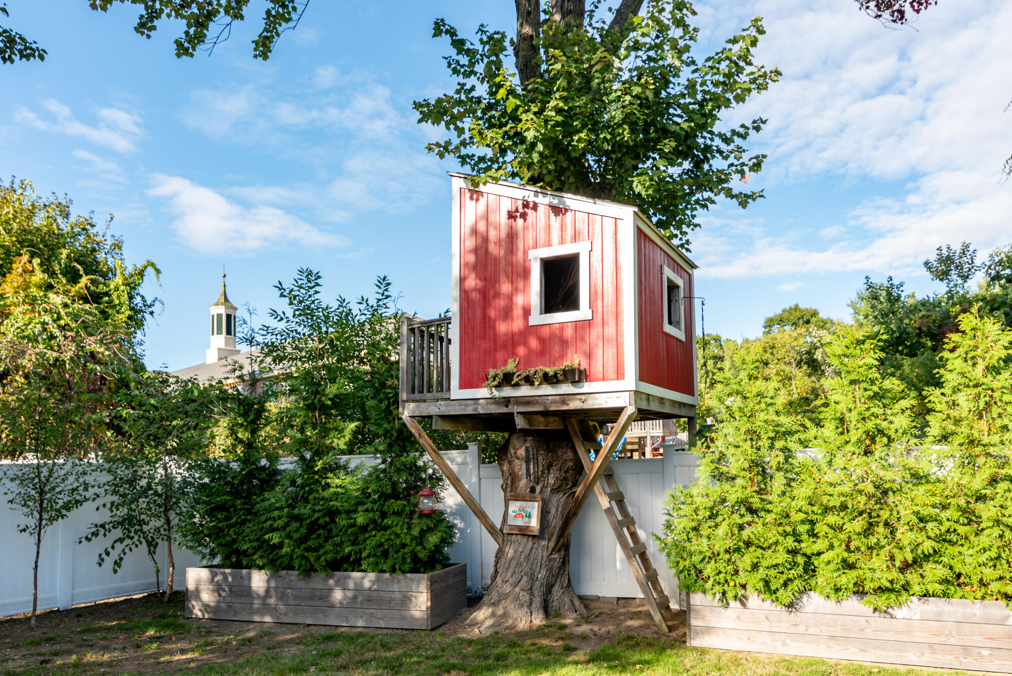 10 School Street Kittery ME 03904