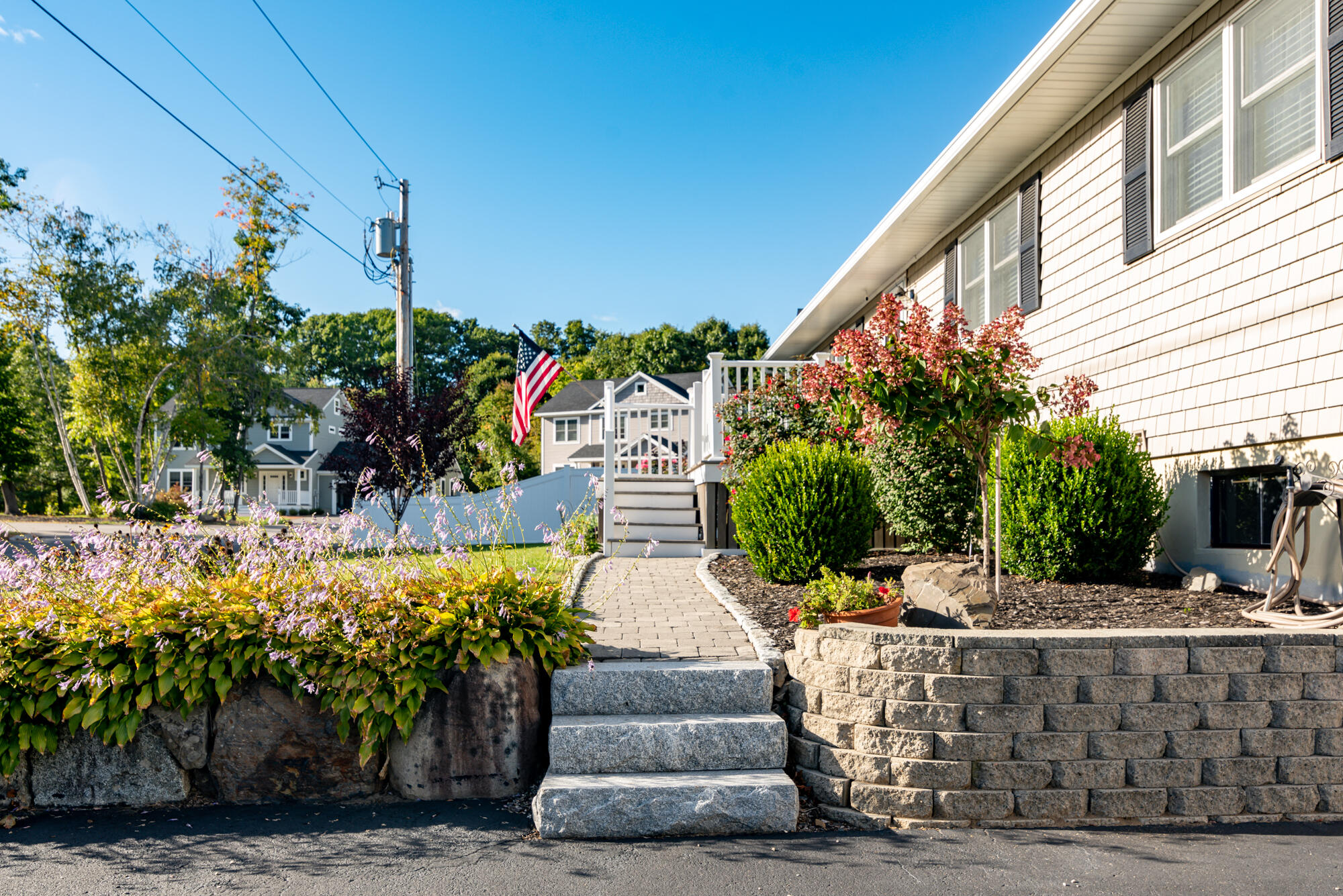 10 School Street Kittery ME 03904