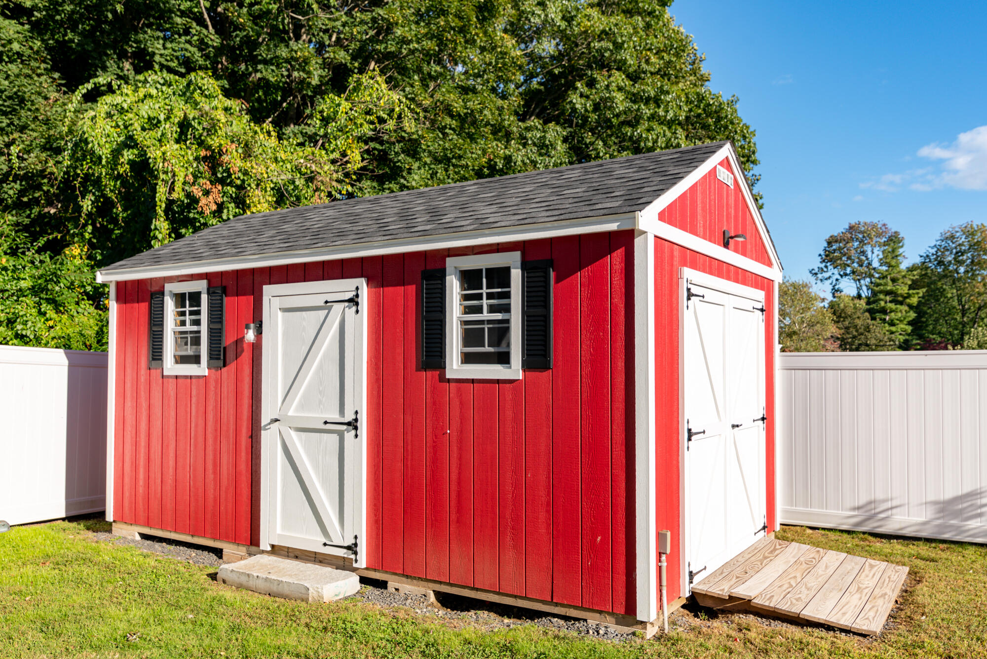 10 School Street Kittery ME 03904