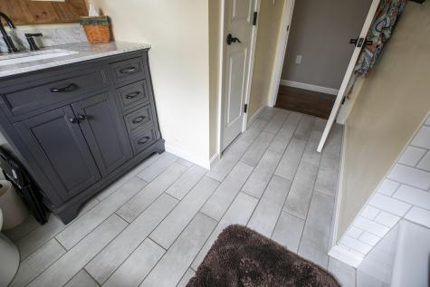 784 Eastern Avenue Holden ME 04429