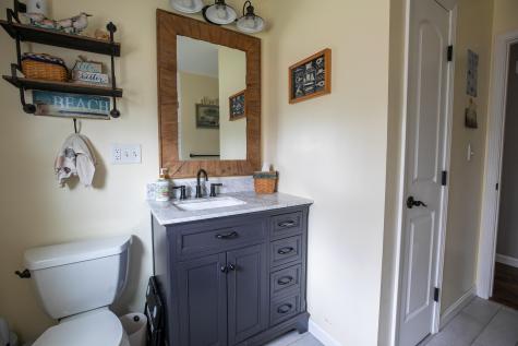 784 Eastern Avenue Holden ME 04429