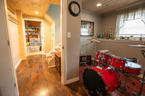 784 Eastern Avenue Holden ME 04429