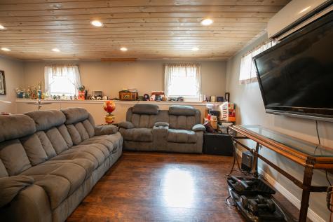 784 Eastern Avenue Holden ME 04429