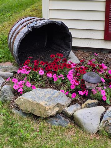 784 Eastern Avenue Holden ME 04429