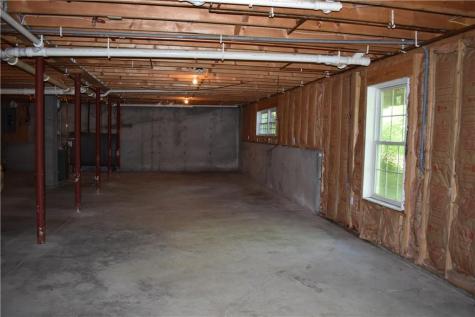 12 Jill Street Lewiston ME 04240