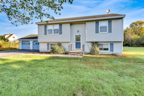 101 Clover Lane Auburn ME 04210