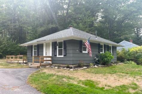 11 Pine Road Falmouth ME 04105