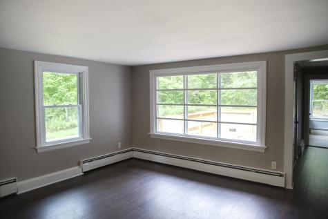 11 Pine Road Falmouth ME 04105