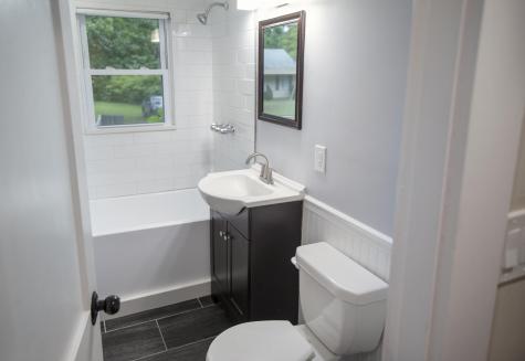 11 Pine Road Falmouth ME 04105